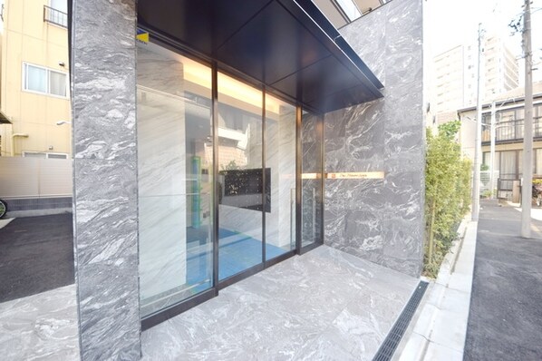 ドゥーエ南千住の物件内観写真